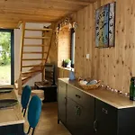De La Ravanne/le Petit Nid