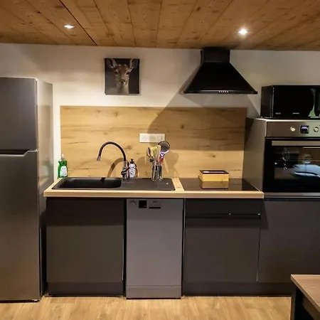 De La Ravanne/le Petit Nid Casa de Férias